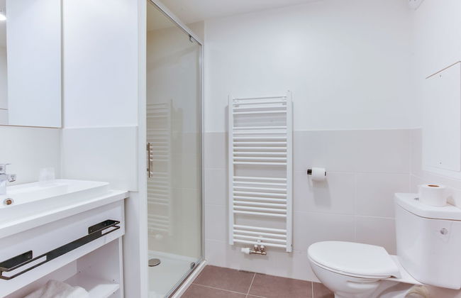 All Suites Appart Hôtel | Palaiseau - Massy TGV - Foto 21