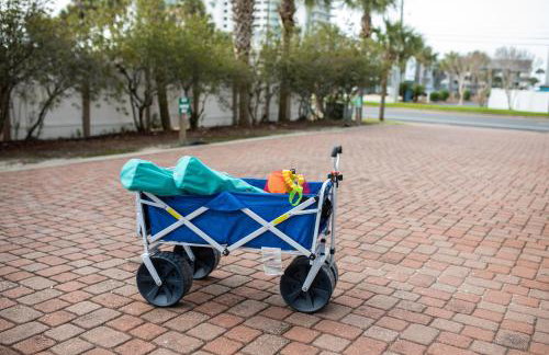 Cozy Beach House, Heated Pool , Fast WiFi - Foto 9