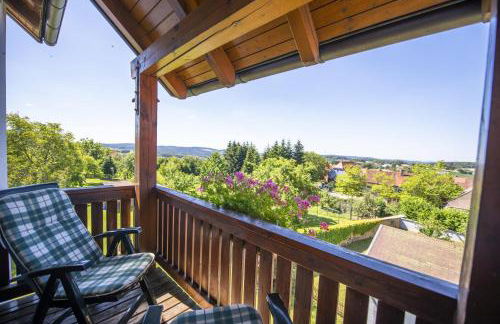 Pension Ferienwohnungen Frey - Foto 1