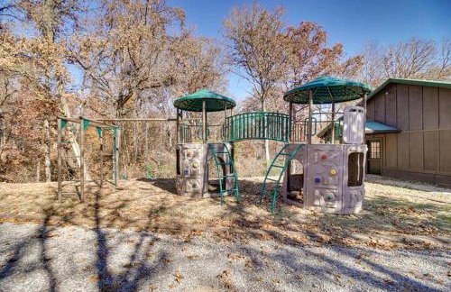 Cozy Studio Retreat with Scenic 5-Acre Views, Near City Lake & Cherokee Casino in Gentry, Arkansas - Foto 15