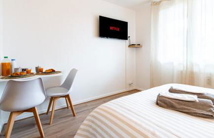 L Appart de Lilou : Paisible / Confort /Proche Centre Ville - Foto 8