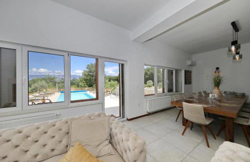 Villa Demare with Heated Pool, Free EVC Station - Foto 44