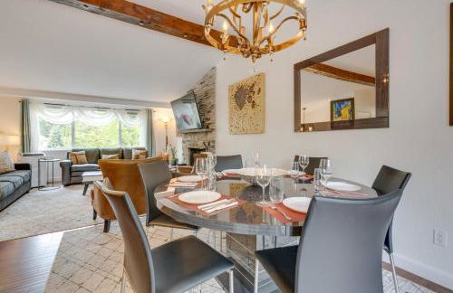 1 Mi to Lake, Shared Hot Tub! Kenmore Retreat - Foto 6