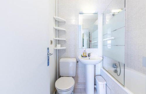 GuestReady - Tranquil city stay near Montparnasse - Foto 11