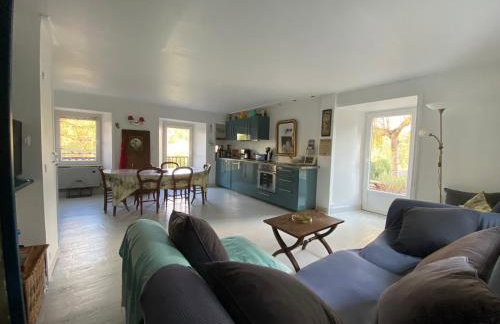 Maison de village avec terrasse et jardin Saint Urcize - Foto 13