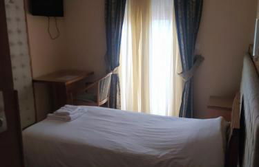 Studios Cosmopolitan - Photo 5