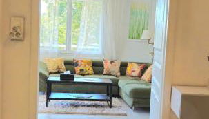 Spacious 3 room close to tram and amenities - Foto 2