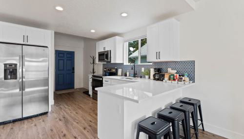 Big House Mins To DT Big Groups Well Stocked - Foto 4