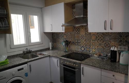 Apartamentos Hawaii - Parking y 50 mt del Arenal - Foto 19