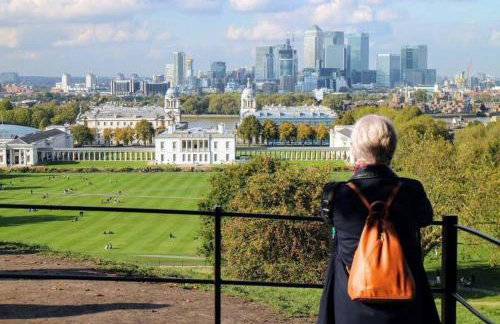 Elegant & spacious parkside 2-bedroom 2-bathroom flat in period building facing Blackheath - parking, great Greenwich location, easy for O2 Arena and City, very near Marathon start line! - Foto 36