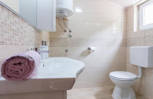 Apartment Robi - Photo 8