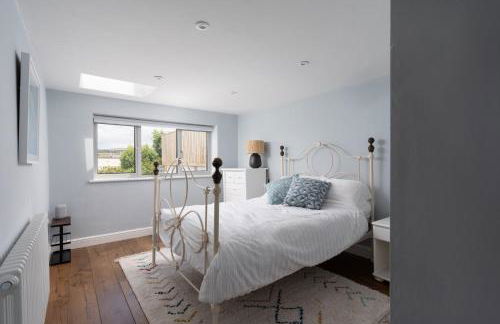 Spacious House nr Castle Beach Parking & Sauna - Foto 35