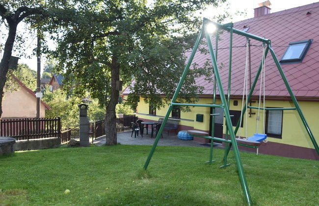 Authentic Holiday Home with Garden near Trutnov - Foto 23