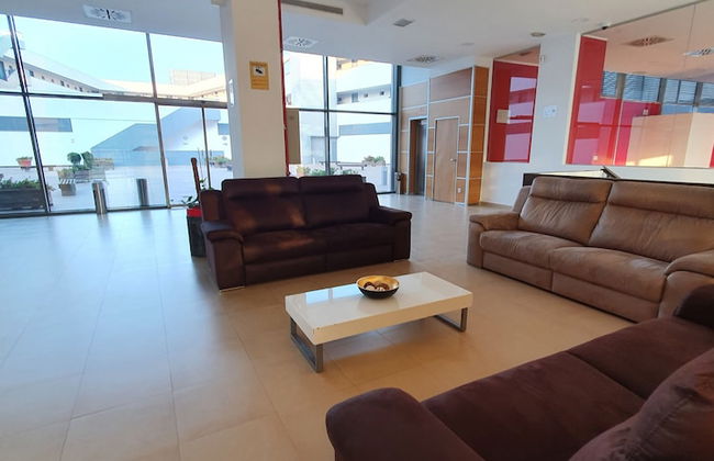 Iberflat Vega De Triana - Foto 3