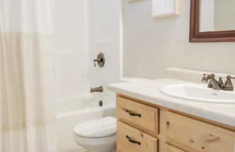 Huge immaculate home! Memories await! - Photo 7