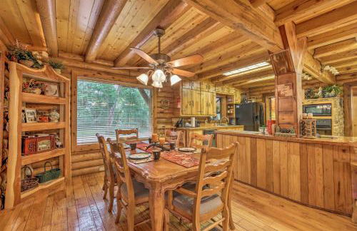 Log Cabin Sanctuary in Inverness with Furnished Deck - Foto 4