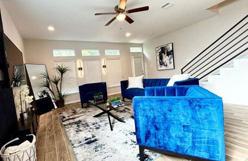 Three Bedroom ClubHaus - Photo 8