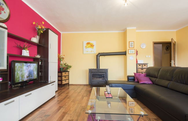 Adorable Holiday Home With Private Pool & Terrace With Barbecue - Foto 10