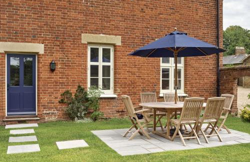 Bridge House at Woodhall Estate - Photo 21