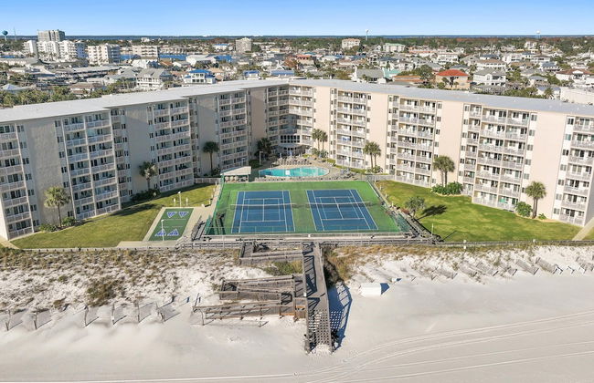 Holiday Surf and Racquet Club 710 - Foto 46