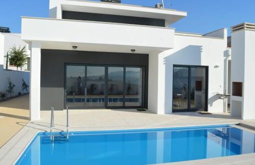 Holiday Home; Nazare Beach for Surfing - Photo 13