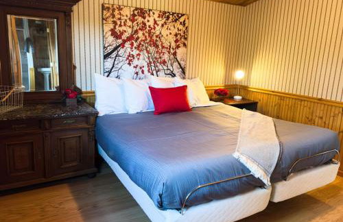 The Carriage House Walk to River Lake In Town - Foto 42