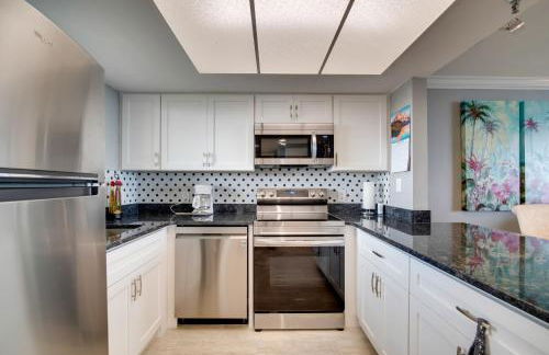 Remarkable Hudson Condo with Coastal Views! - Foto 11