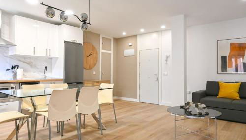 For You Rentals Amplia Casa temporal Madrid de 3 Dormitorios M VIL45 - Foto 1