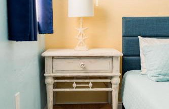 Gorgeous Beach Condo - Photo 19