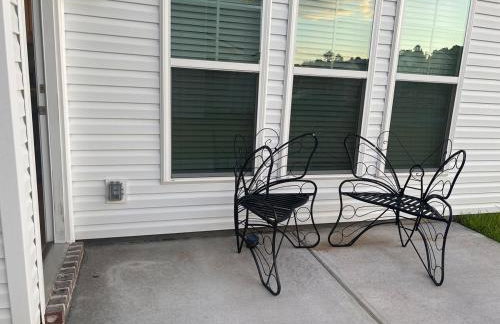 NEW HOUSE! 4BR Entire house Near Airport - Photo 15