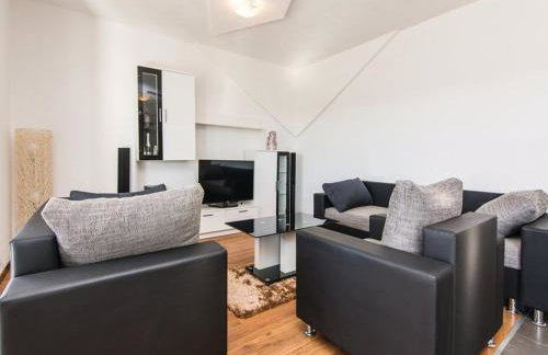 Villa Laura with pool, Budak, Zadar county - Photo 13