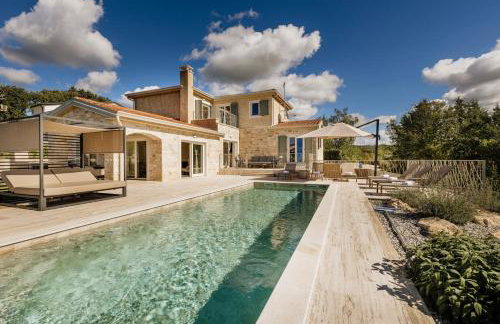 Villa Mila with private pool, BBQ and jacuzzi - Foto 25