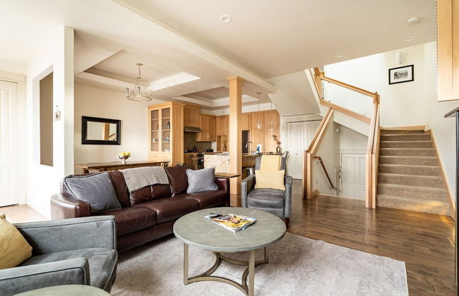 Rooftop Deck Walk to River Downtown Fire pit - Foto 33