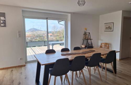 Gite authentique au coeur de Blavozy avec piscine privée, jacuzzi et terrain de pétanque - Foto 13