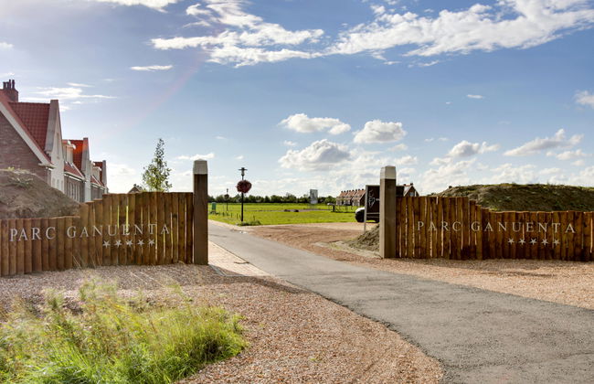 2 bedroom Apartment in Colijnsplaat with garden and sauna - Photo 30