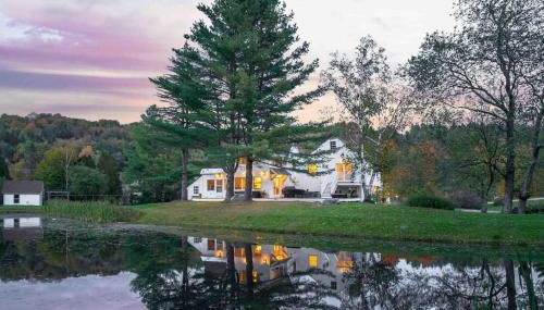 The Villa - Industrial Farmhouse with Hot Tub - Foto 3