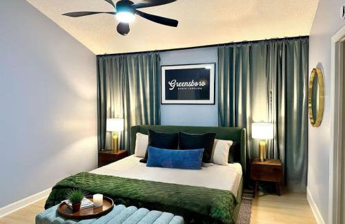 Theater and game rooms 5 bedrooms 2 king size beds TikTok and social media wall - Foto 37