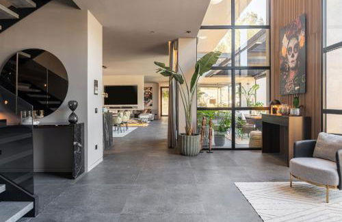 Luxury 5-Bed Beach Villa in Cala Vinyes - Foto 15