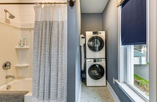 Newly Renovated Private Cottage Near Niagara River - Foto 16