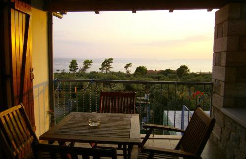 Atha-Tina:Traditional Stone Homes - Foto 24