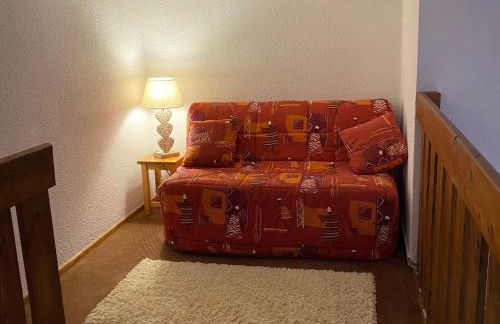 Appartement rénové avec balcon proche du centre - FR-1-692-13 - Photo 5