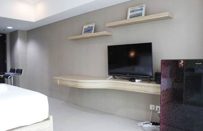 Deluxe Studio Room @ Tamansari La Grande Apartment - Foto 5