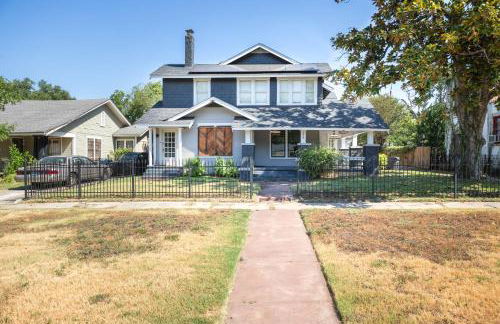 Luxurious 6 bedroom villa near downtown - Foto 3