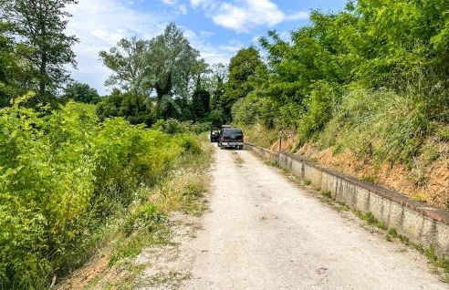 Cozy Apartment In Santa Maria A Monte - Foto 33