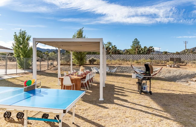 Mojave Moon by Avantstay Modern & Bright JT Home in Great Location w/ Pool & Hot Tub - Foto 48