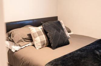 Stunning 2 Bedroom Beach Apartment With Garden - Foto 17