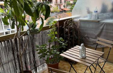 Bohemian studio in Menton close to sea with parking - Foto 9