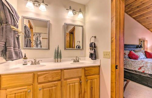 Mountain Cabin with Fire Pit, Walk to Golf and Fishing - Foto 15