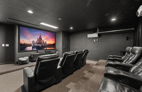 654- Newly Renovated Fabulous 4-Bedroom Pool Home in Watersong Resort, Game Room, Theater Room and More - Foto 65