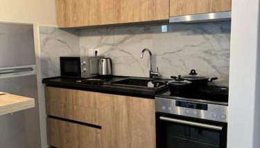 SeaViewApartment - Photo 4